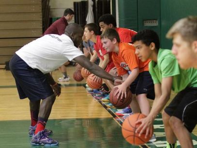 Morris Basketball Program